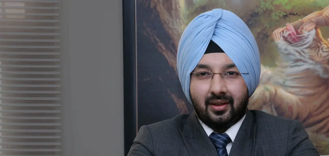 Karan S. Thukral, Advocate