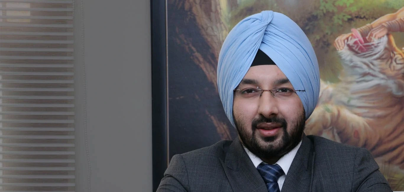 Karan S. Thukral, Advocate